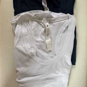 Lululemon Love Tank Bundle (2) Size 8 – White & Navy